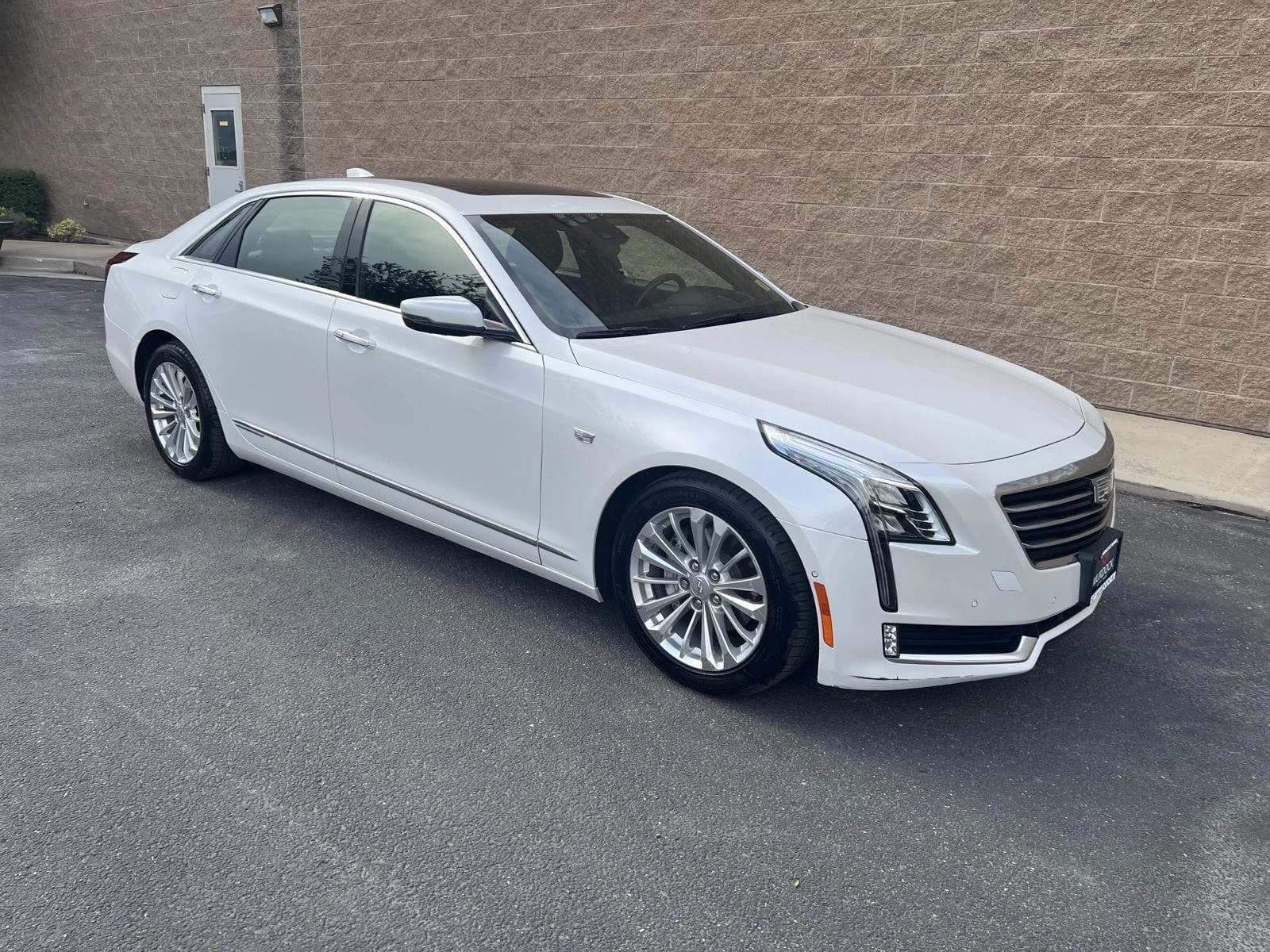 2018 Cadillac CT6 Plug-In PLUG-IN RWD — photo 1 of 18