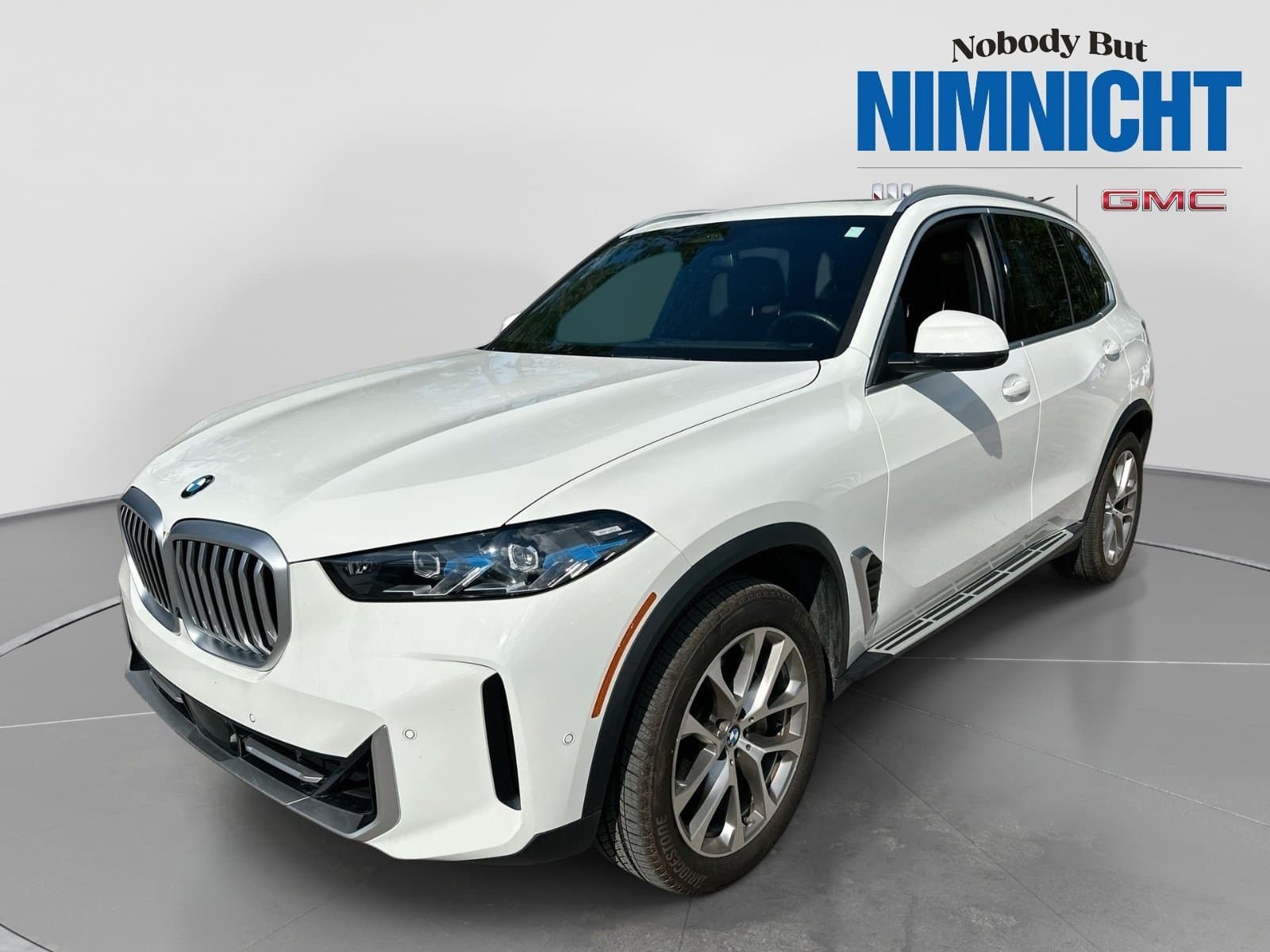 2026 BMW X5 sDrive40i — photo 1 of 4