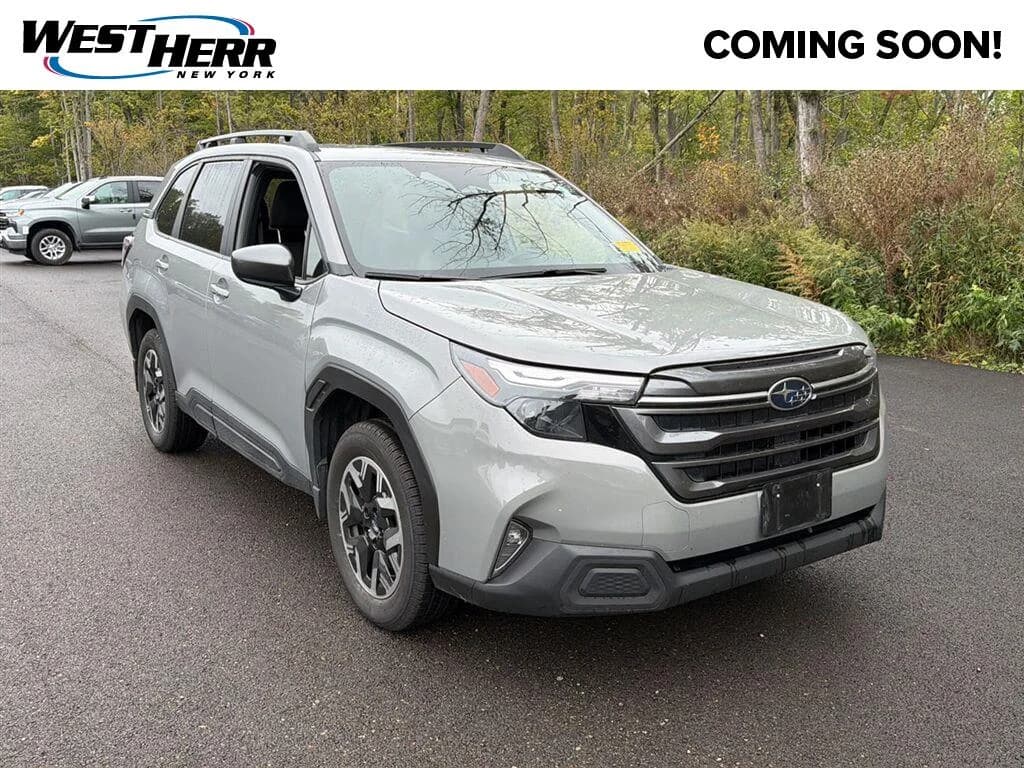 2025 Subaru Forester Premium — photo 1 of 25