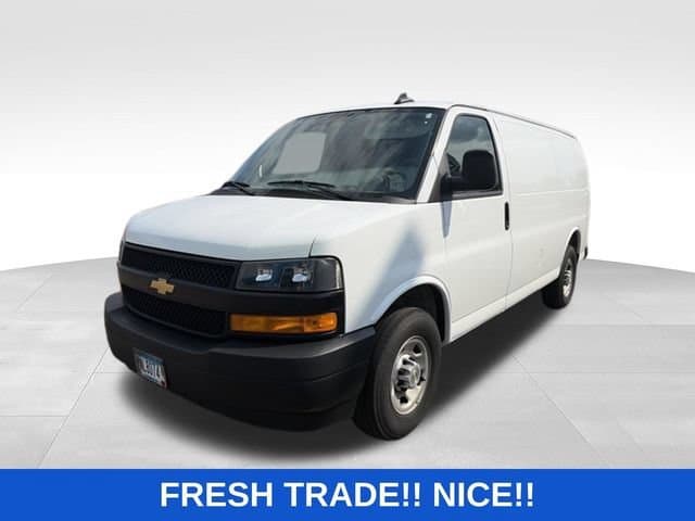 2025 Chevrolet Express Cargo Van Base — photo 1 of 5