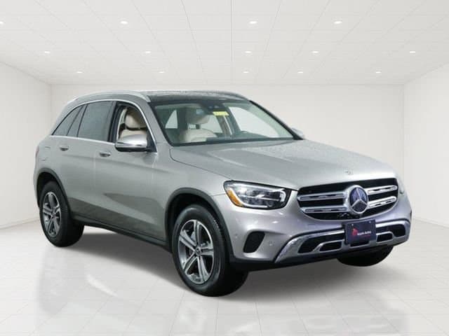 2022 Mercedes-Benz GLC GLC 300 — photo 1 of 33