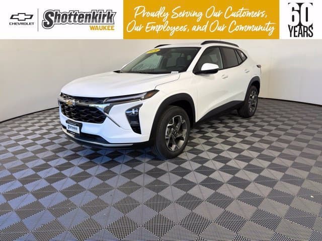 2026 Chevrolet Trax LT — photo 1 of 62