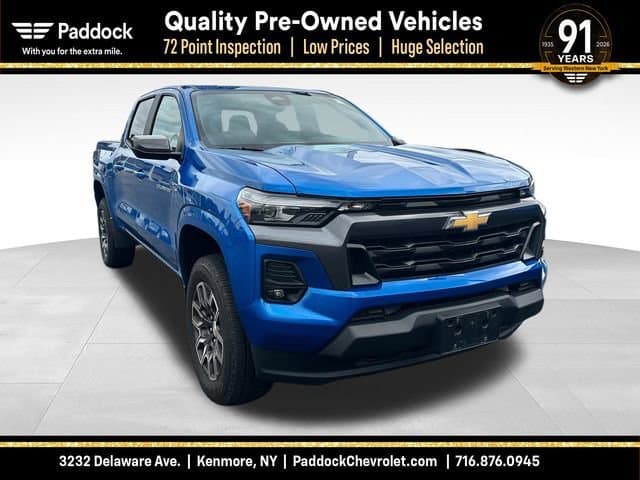 2023 Chevrolet Colorado 4WD LT — photo 1 of 12