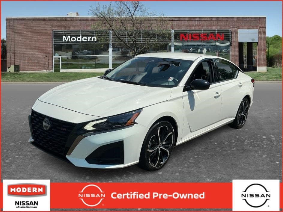 2024 Nissan Altima 2.5 SR — photo 1 of 27