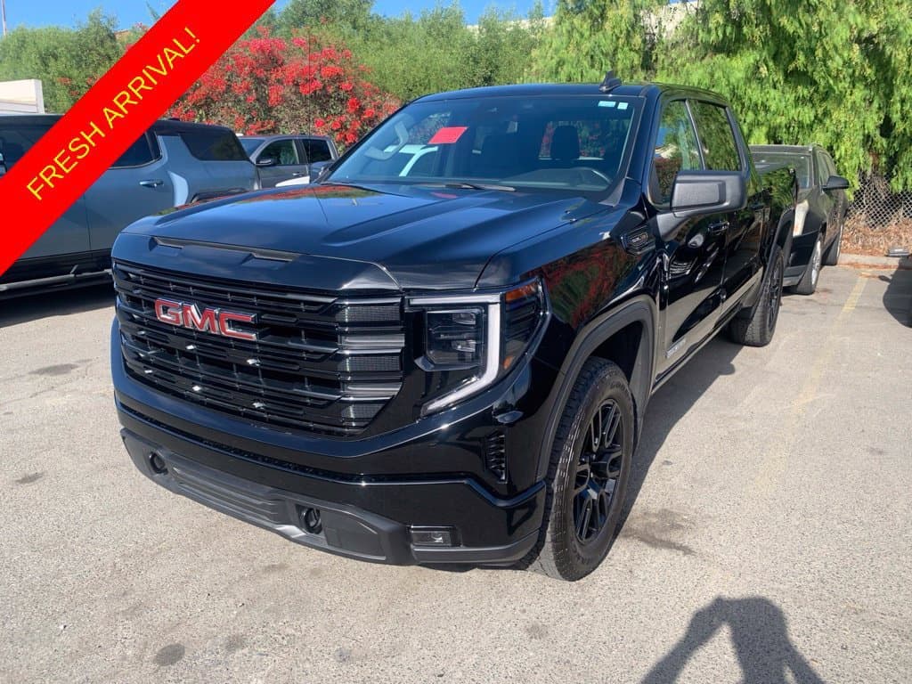 2025 GMC Sierra 1500 Elevation — photo 1 of 11