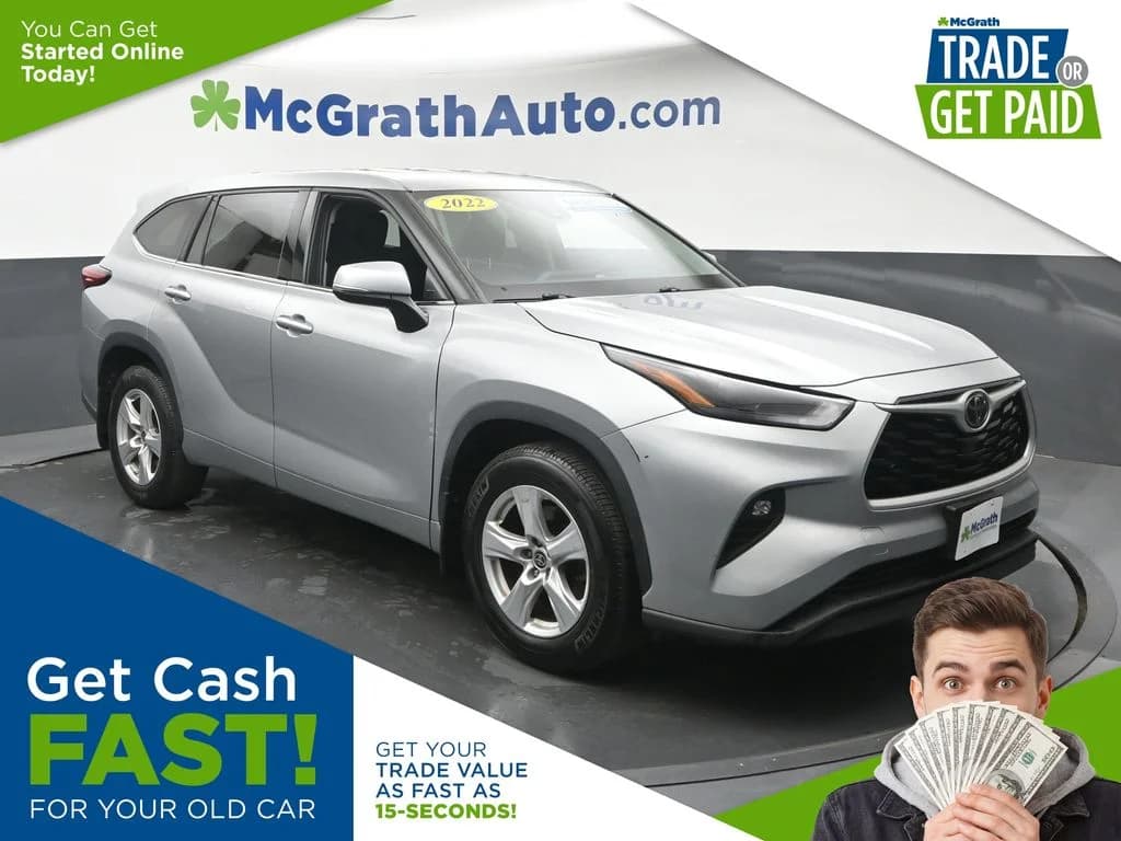 2022 Toyota Highlander LE — photo 1 of 30