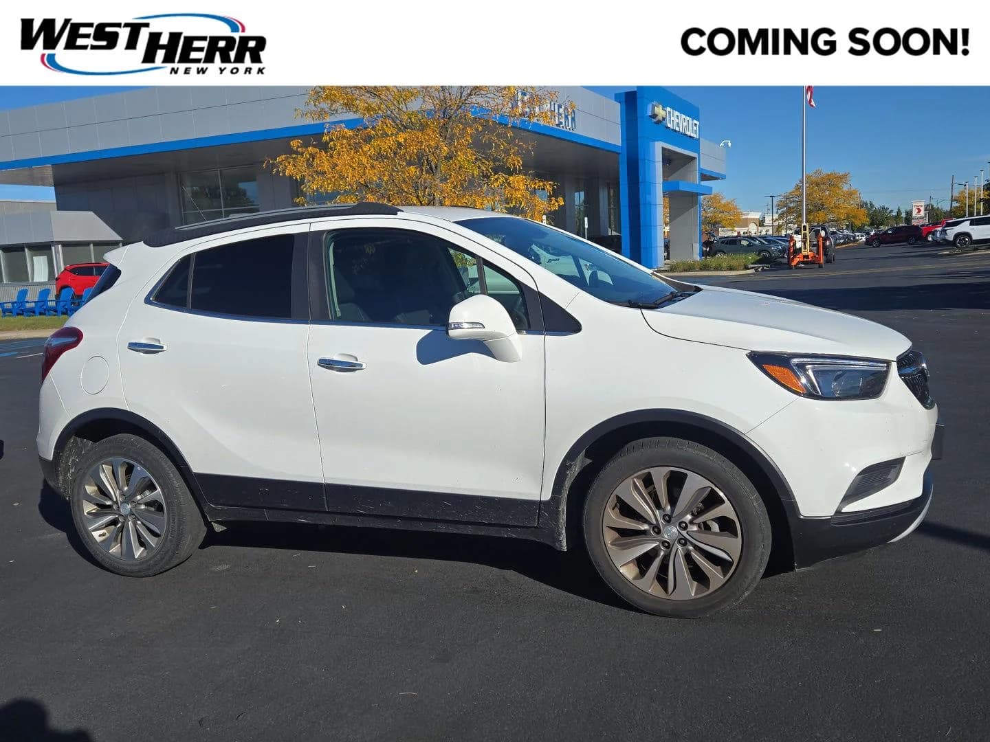 2019 Buick Encore Preferred — photo 1 of 15