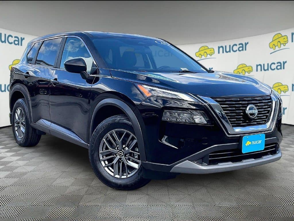 2023 Nissan Rogue S — photo 1 of 36