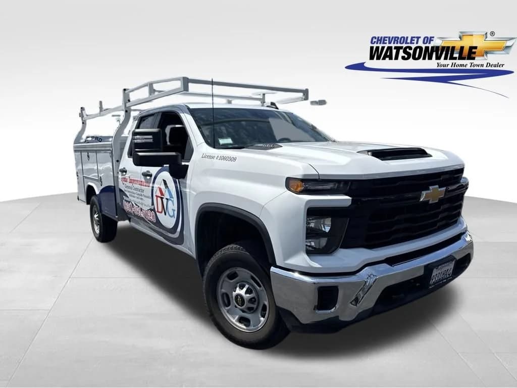 2024 Chevrolet Silverado 2500 HD WT — photo 1 of 8