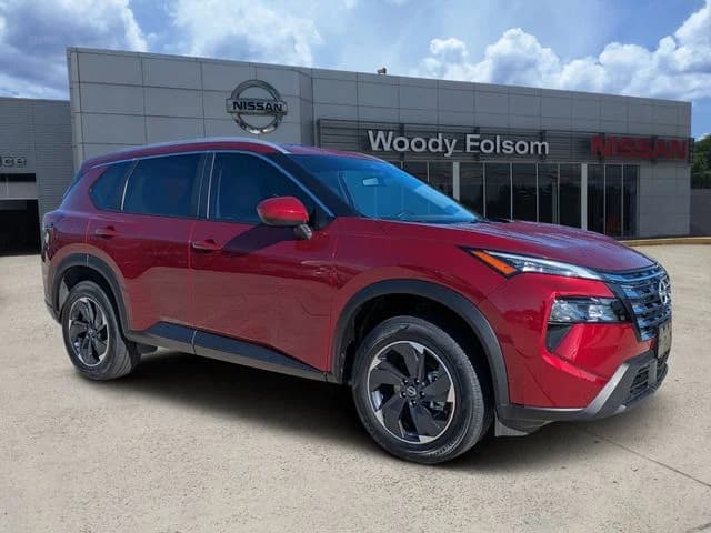 2025 Nissan Rogue SV — photo 1 of 31