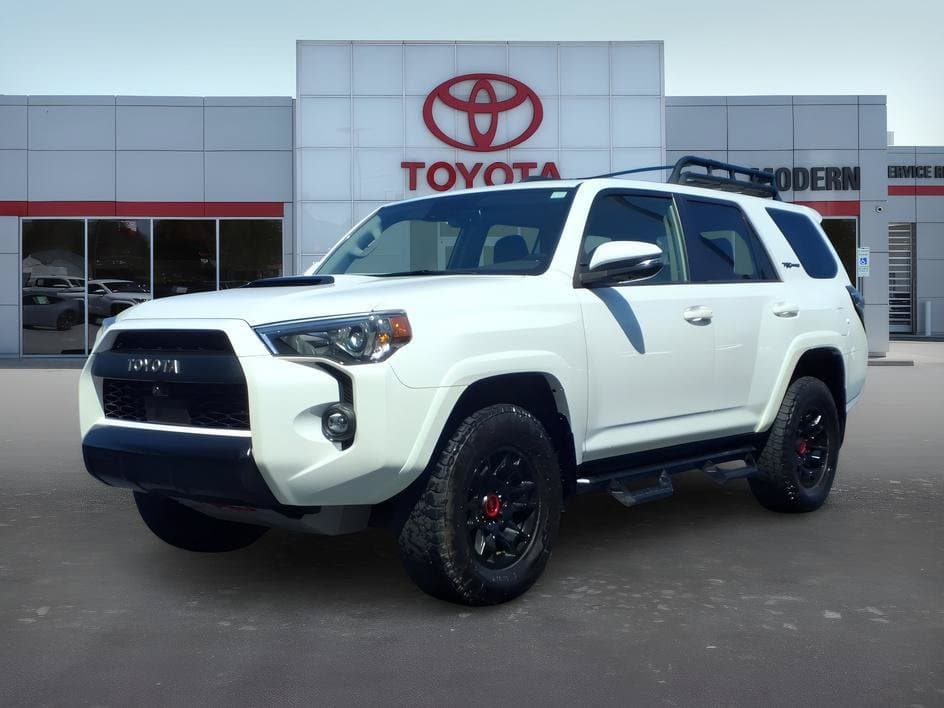 2023 Toyota 4Runner TRD Pro — photo 1 of 28