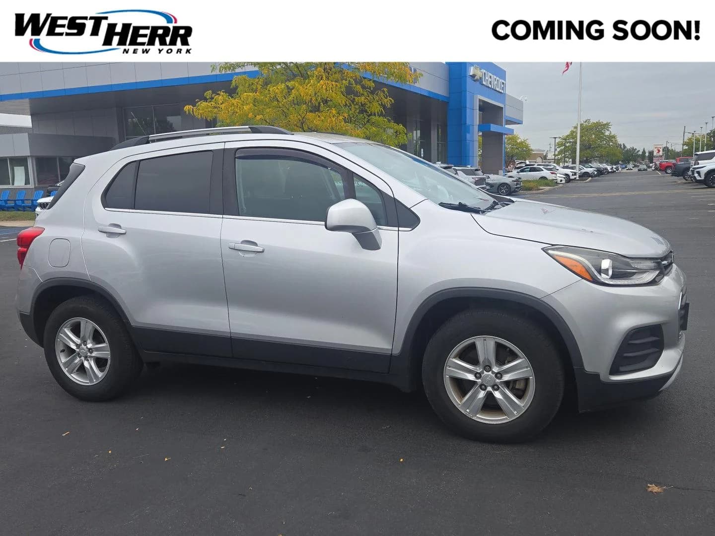 2018 Chevrolet Trax LT — photo 1 of 15