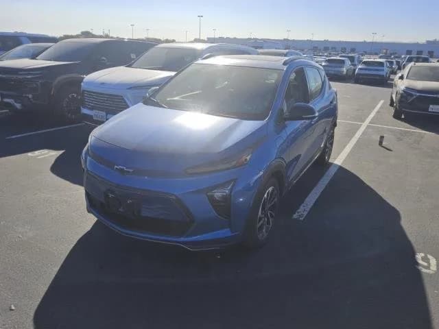 2023 Chevrolet Bolt EUV Premier — photo 1 of 26