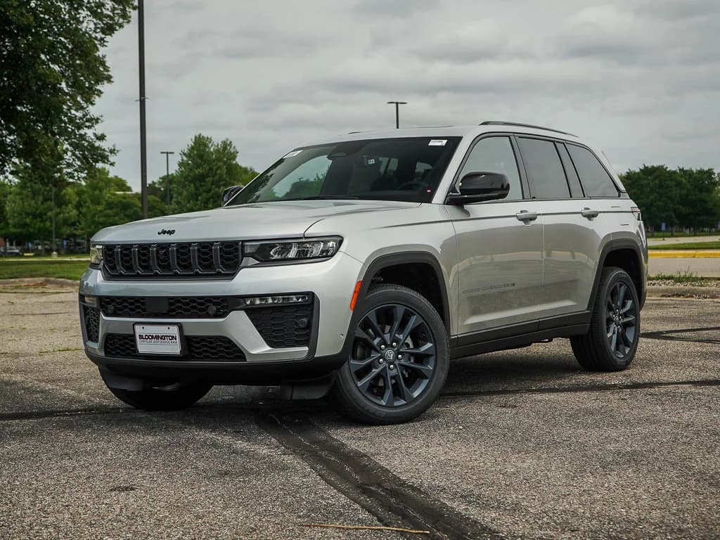 2026 Jeep Grand Cherokee Limited — photo 1 of 26