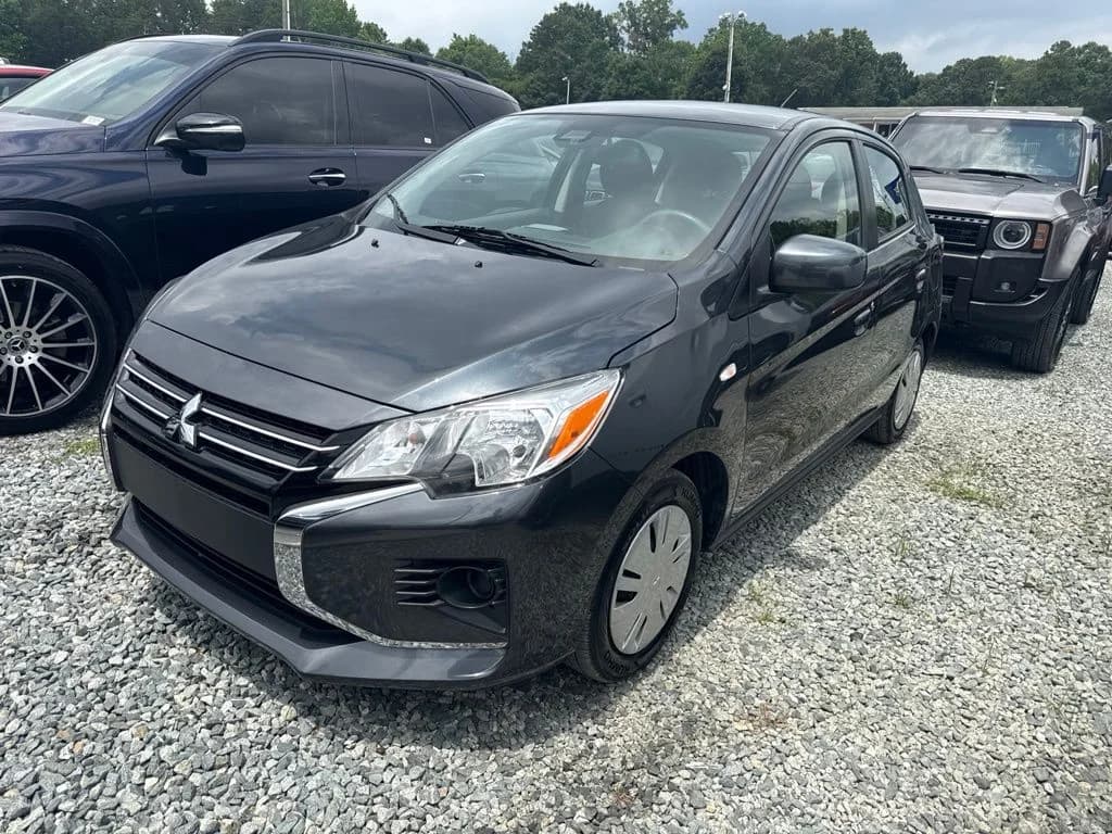 2024 Mitsubishi Mirage ES — photo 1 of 6
