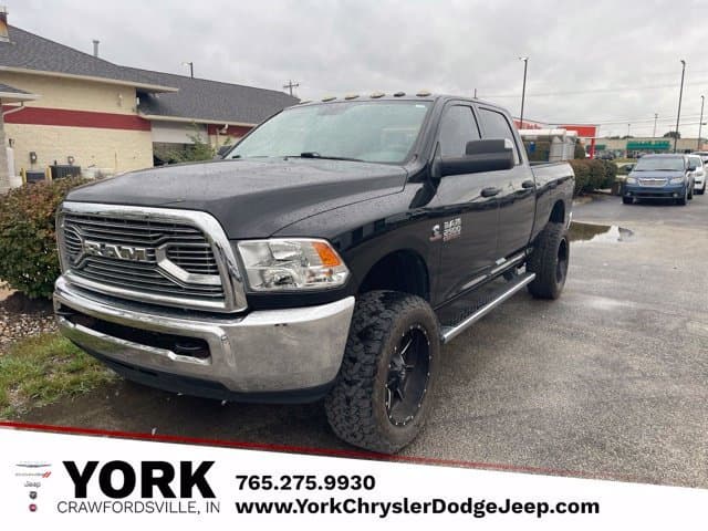2018 RAM 2500 Tradesman — photo 1 of 10