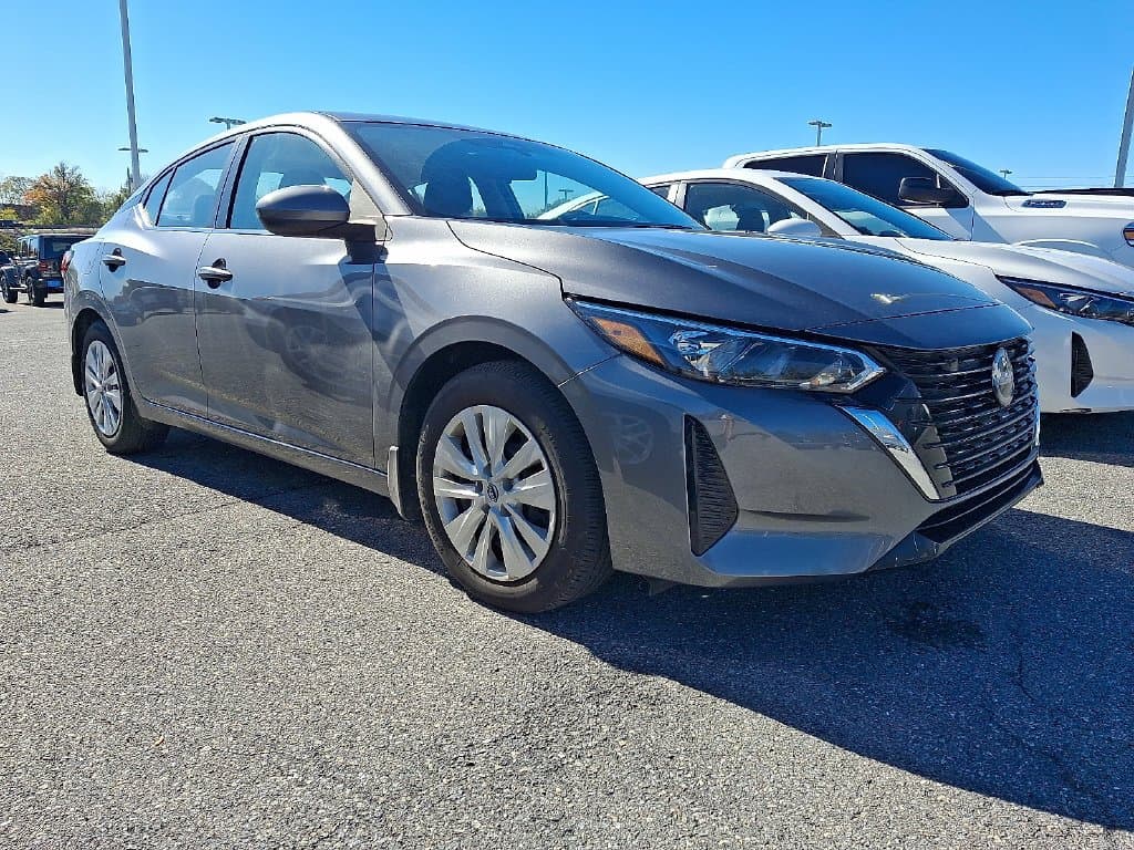 2024 Nissan Sentra S — photo 1 of 20