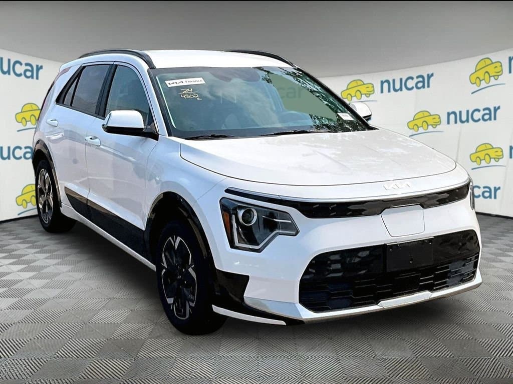 2024 Kia Niro EV Wind — photo 1 of 3