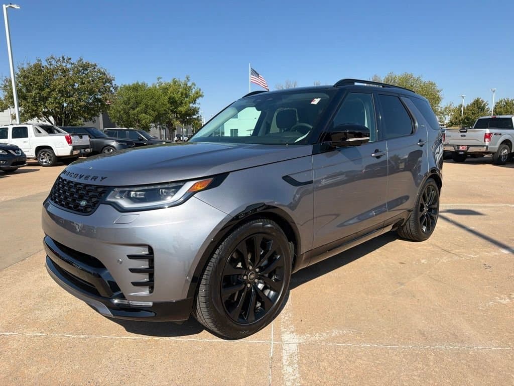 2026 Land Rover Discovery Dynamic SE — photo 1 of 11