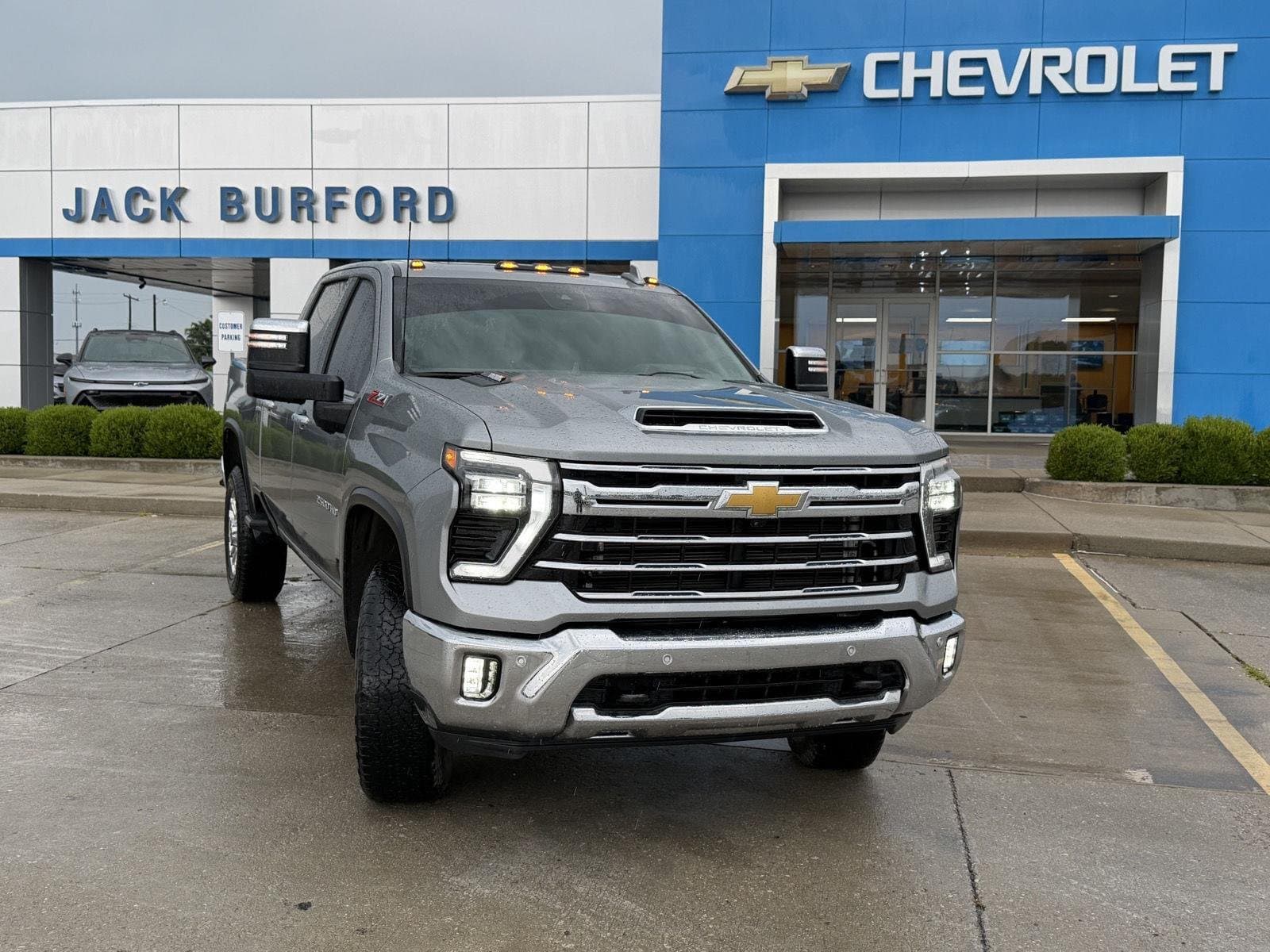 2025 Chevrolet Silverado 2500 HD LTZ — photo 1 of 9