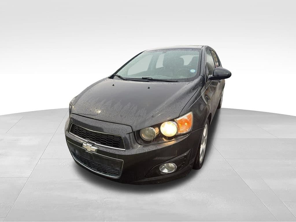 2014 Chevrolet Sonic LTZ — photo 1 of 19
