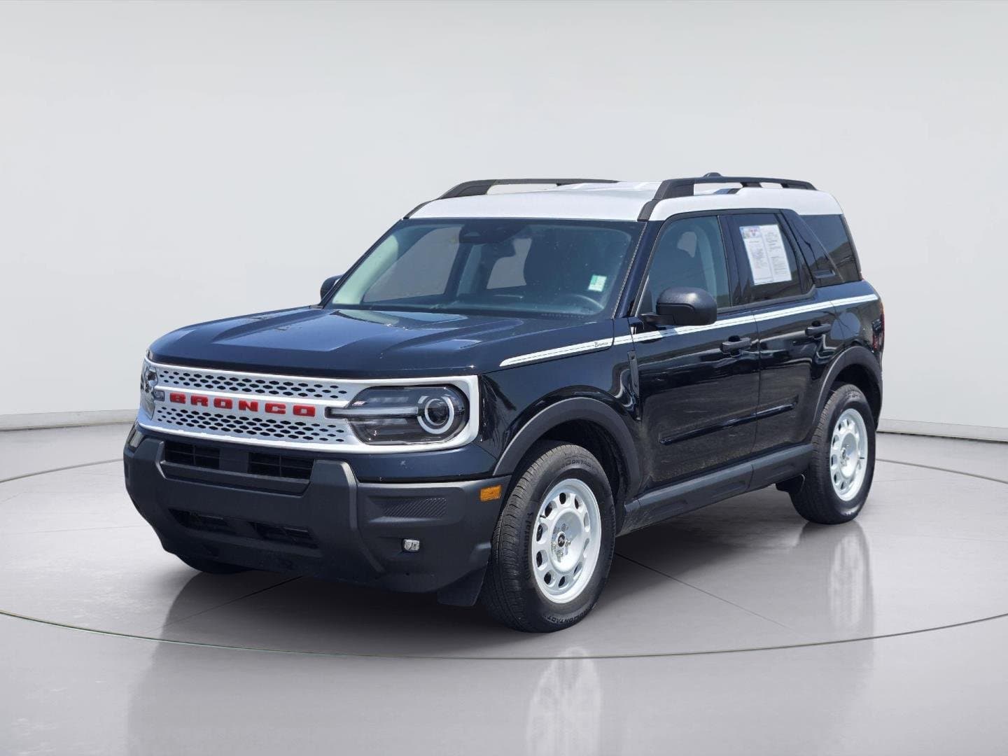 2025 Ford Bronco Sport Heritage — photo 1 of 31