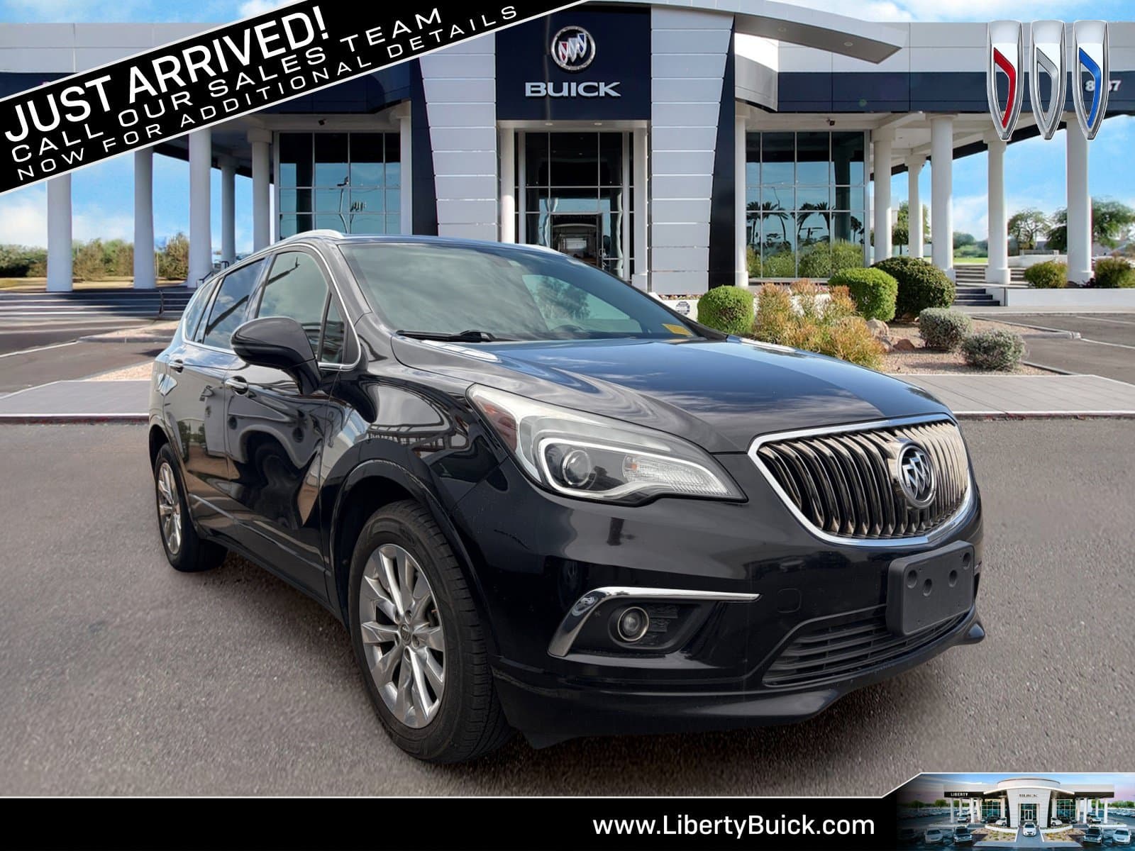 2017 Buick Envision Essence — photo 1 of 14