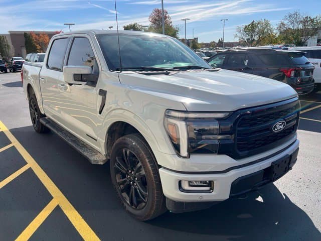 2024 Ford F-150 LARIAT — photo 1 of 7