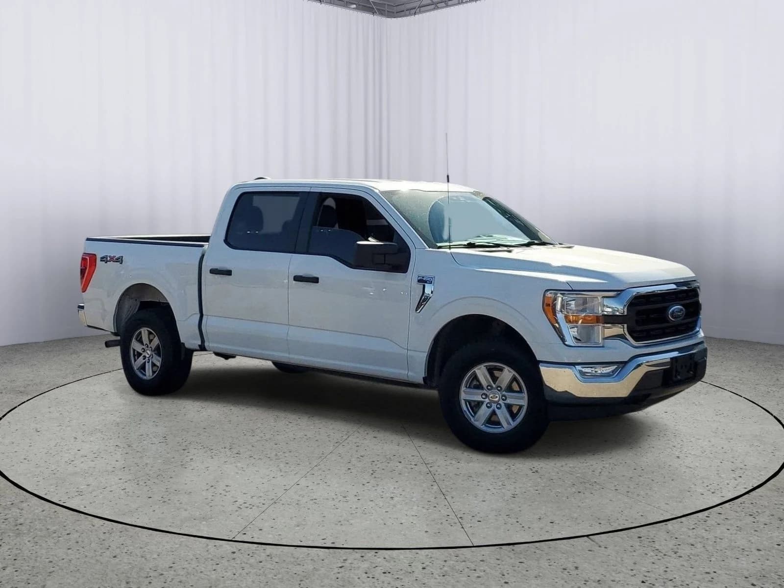 2021 Ford F-150 XLT — photo 1 of 30