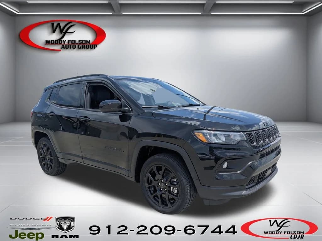 2026 Jeep Compass Latitude — photo 1 of 29