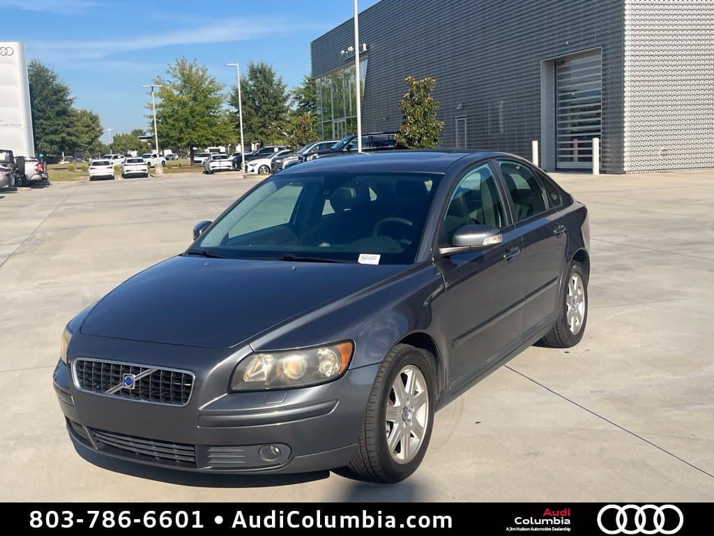 2007 Volvo S40 Base — photo 1 of 4