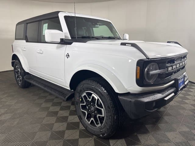 2025 Ford Bronco Outer Banks — photo 1 of 22