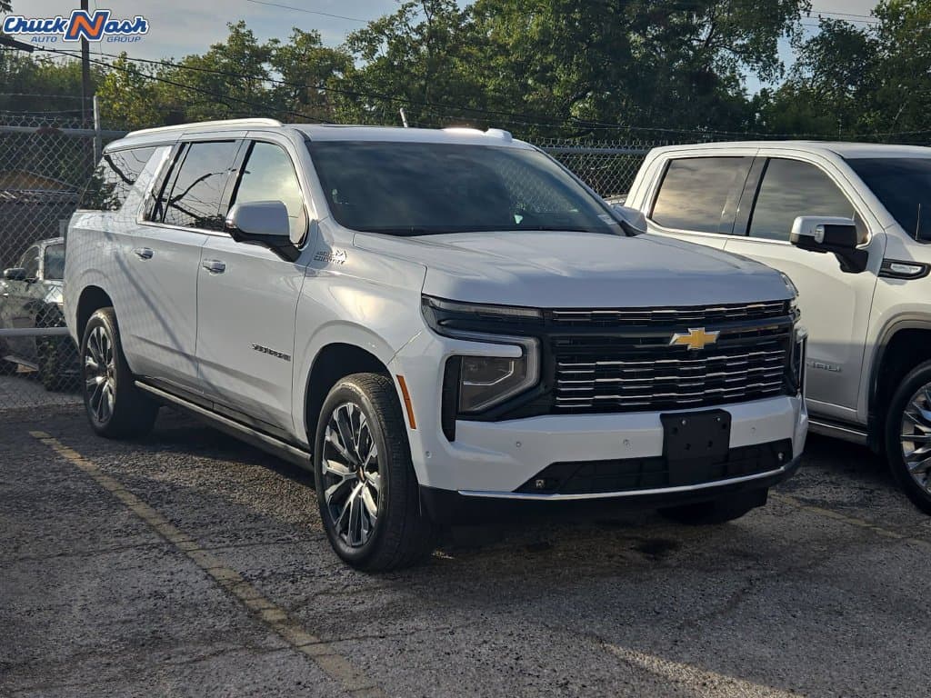 2026 Chevrolet Suburban High Country — photo 1 of 10