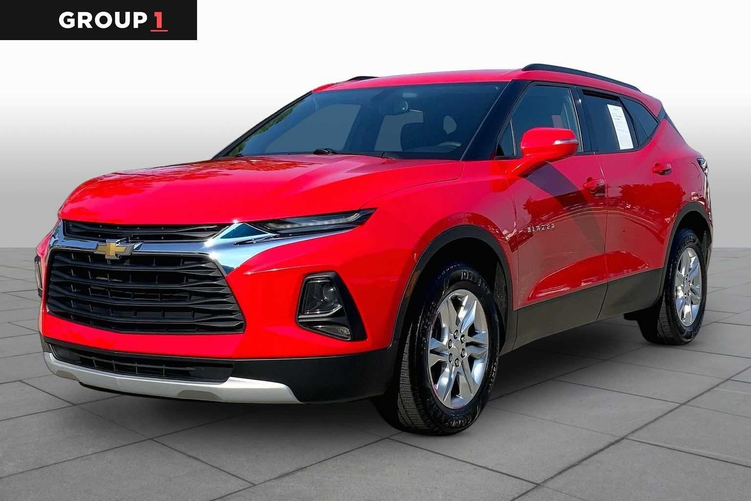 2019 Chevrolet Blazer Base — photo 1 of 37