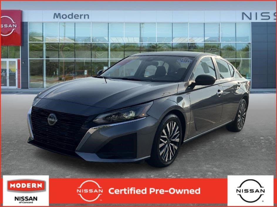 2025 Nissan Altima SV — photo 1 of 27