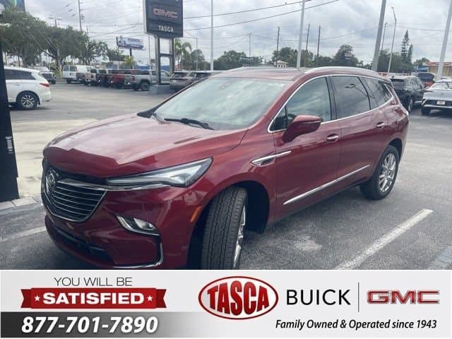 2024 Buick Enclave Premium — photo 1 of 5
