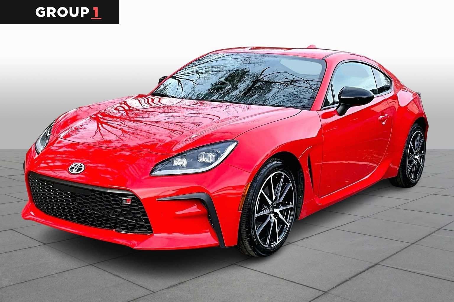 2023 Toyota GR86 Base — photo 1 of 26