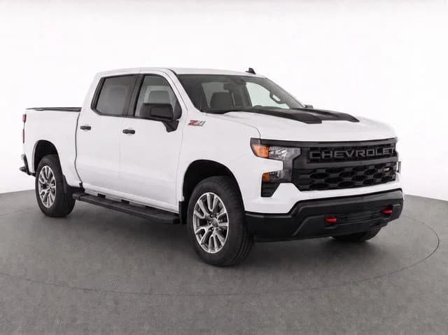 2025 Chevrolet Silverado 1500 Custom Trail Boss — photo 1 of 8