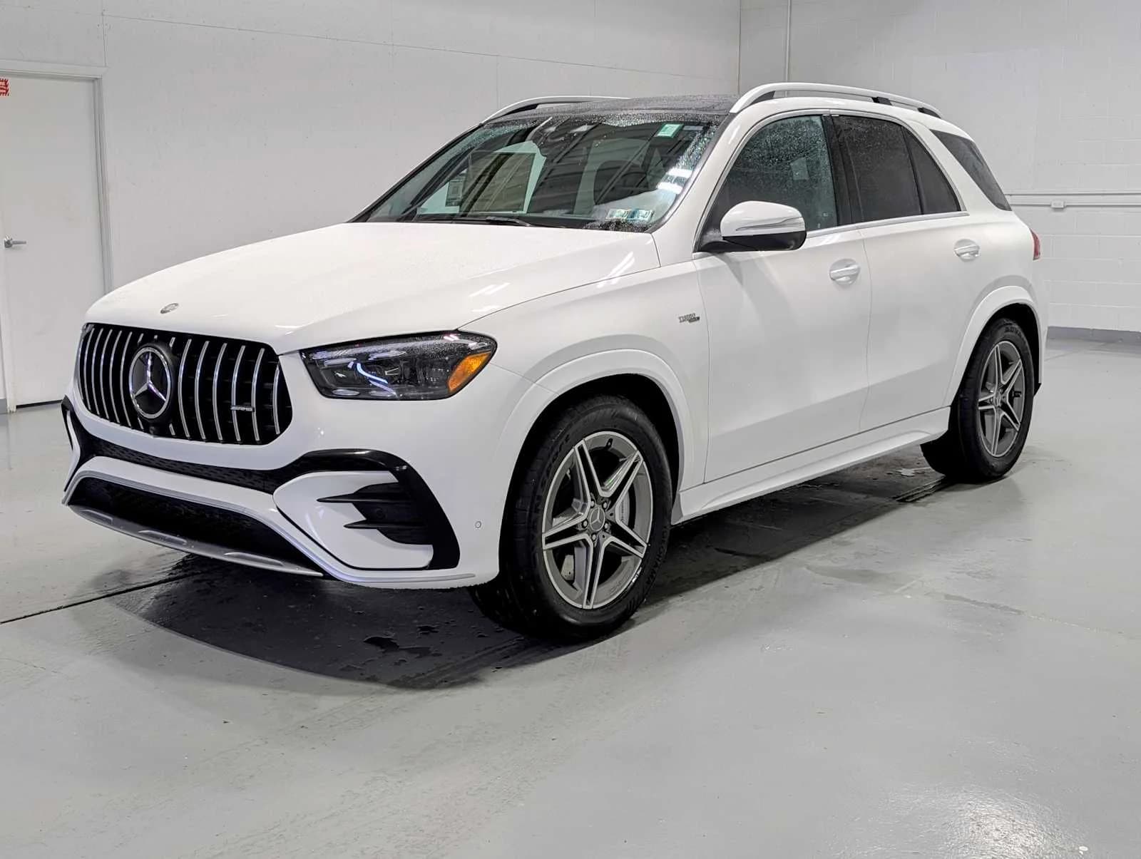 2026 Mercedes-Benz GLE AMG GLE 53 — photo 1 of 32