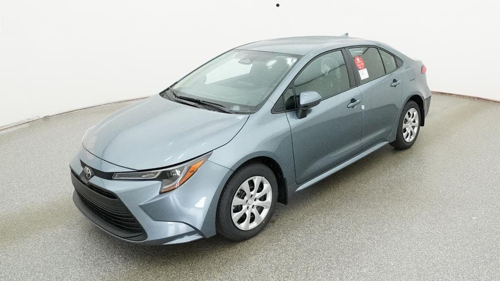 2027 Toyota Corolla LE — photo 1 of 30