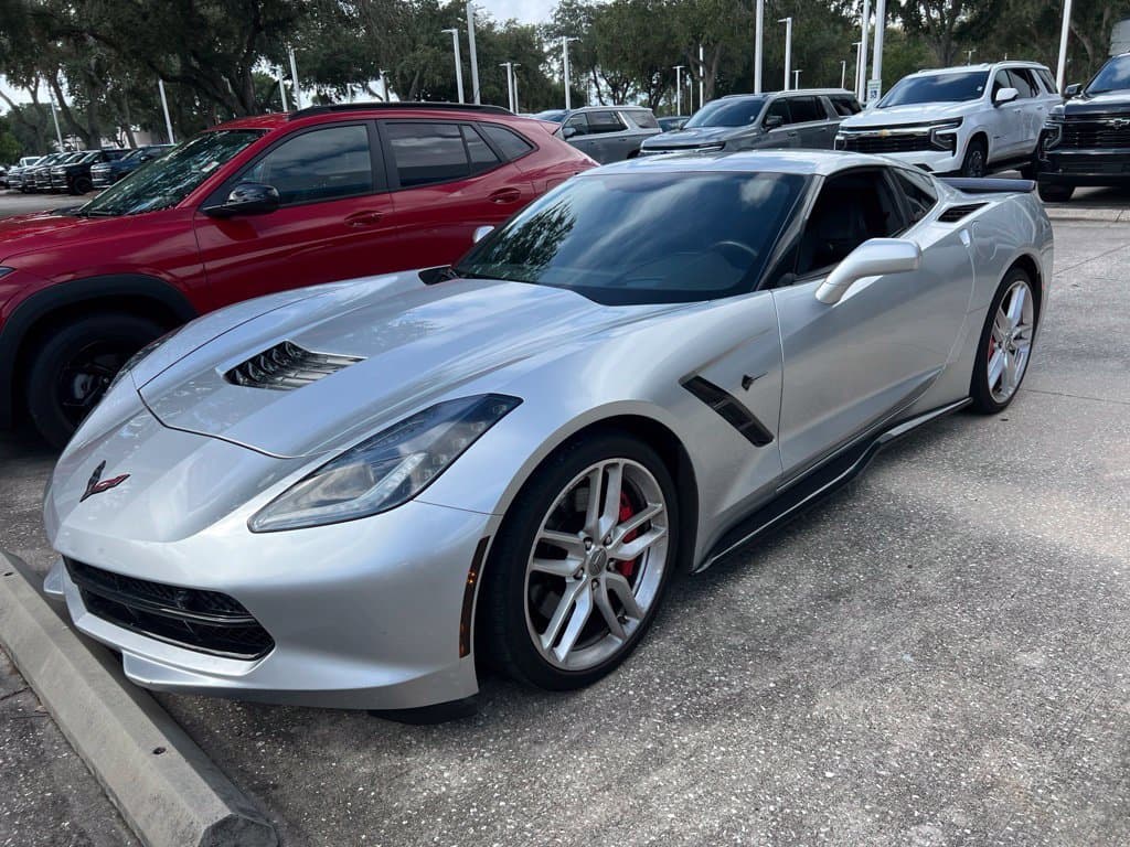 2017 Chevrolet Corvette Z51 2LT — photo 1 of 13