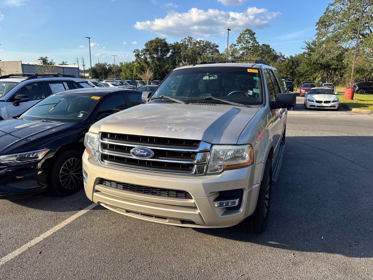 2017 Ford Expedition EL XLT — photo 1 of 8