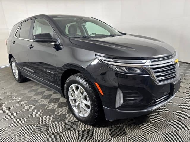 2024 Chevrolet Equinox LT — photo 1 of 22