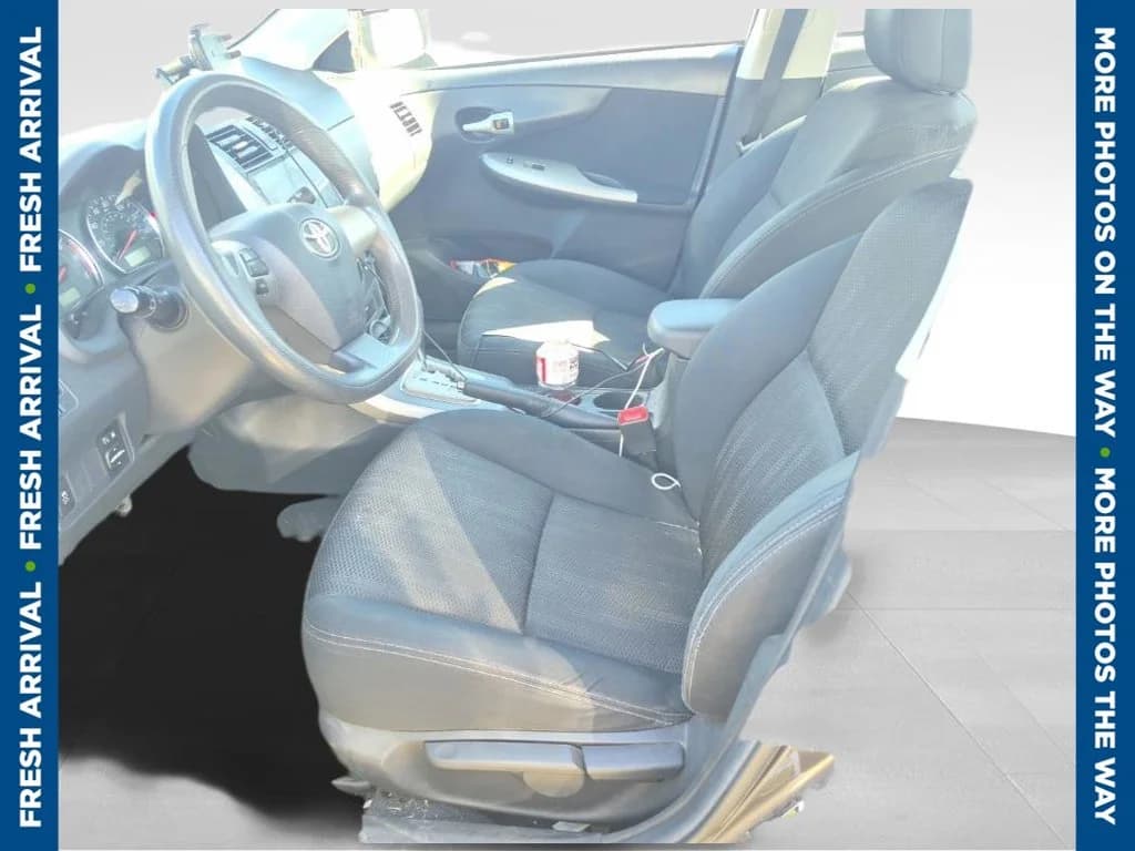 2012 Toyota Corolla S — photo 1 of 6