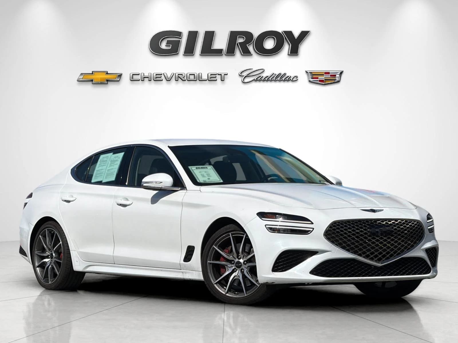 2025 Genesis G70 2.5T — photo 1 of 41