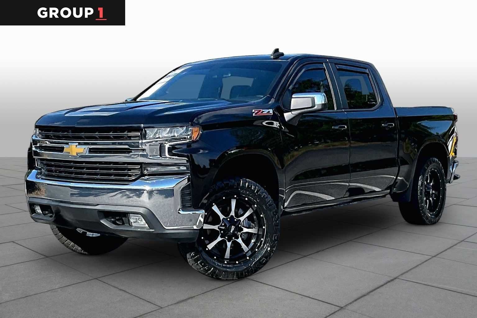 2021 Chevrolet Silverado 1500 LT — photo 1 of 32