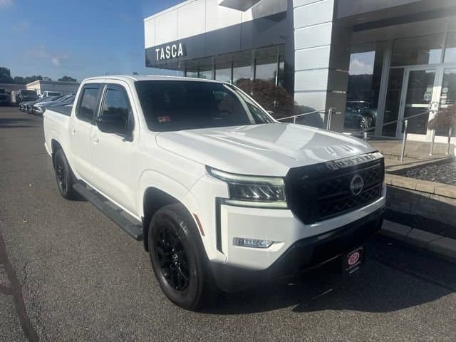 2023 Nissan Frontier SV — photo 1 of 27