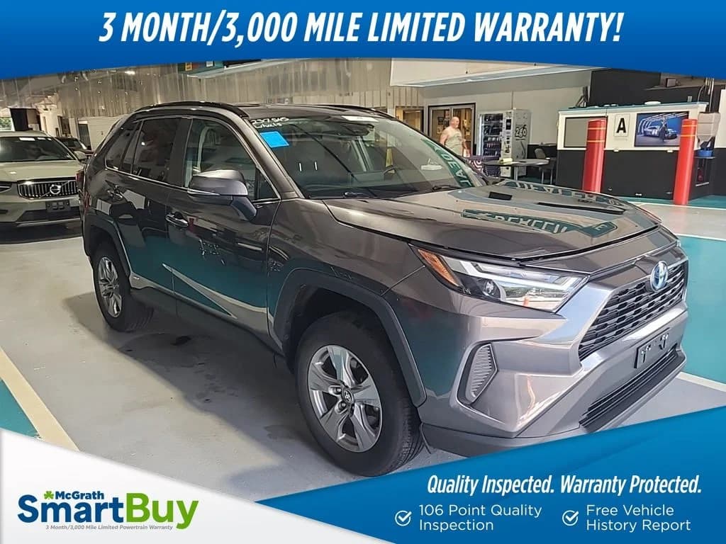 2023 Toyota RAV4 Hybrid XLE — photo 1 of 16