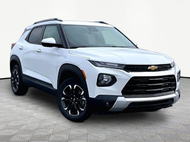 2022 Chevrolet Trailblazer LT — photo 1 of 7