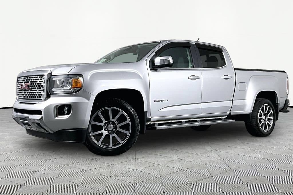 2017 GMC Canyon 4WD Denali — photo 1 of 27